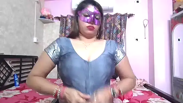 Hot_heer Live XXX Chat