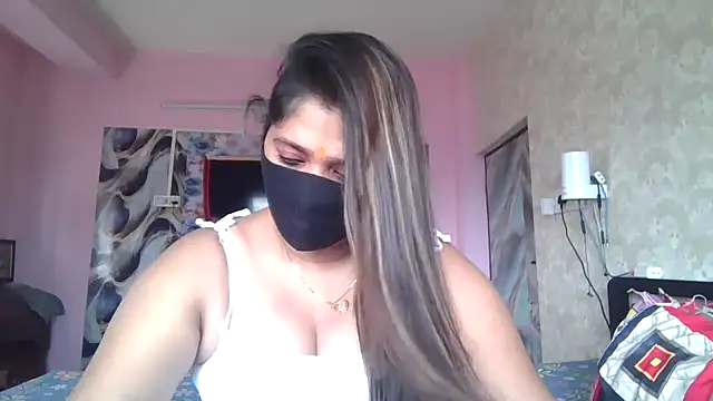 Hot_heer's Live XXX Chat