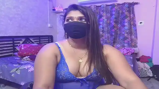 Hot_heer's Live XXX Chat