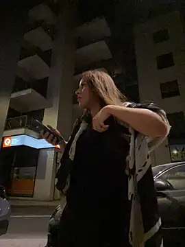PamAnna 在線直播表演