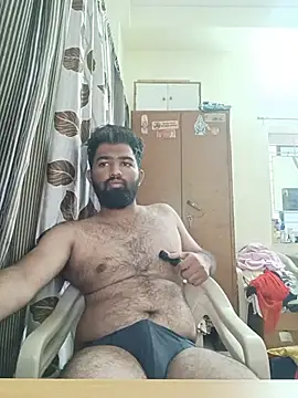 nick05inch Show in webcam