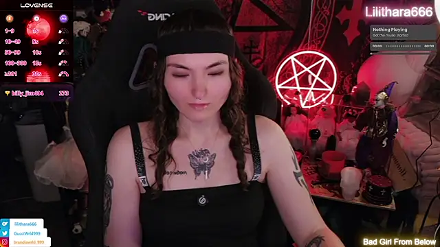 โชว์เว็บแคมของ Lilithara666