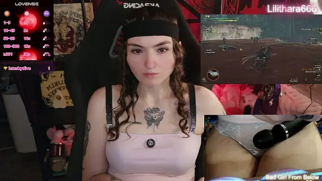 Lilithara666 Show in webcam