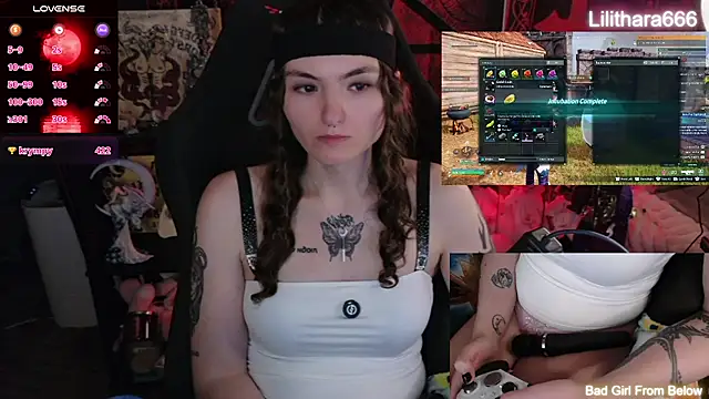Lilithara666: διαδικτυακό σόου στην κάμερα