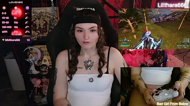 Lilithara666: διαδικτυακό σόου στην κάμερα