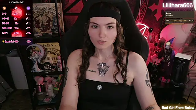 Lilithara666 Webcam-Show