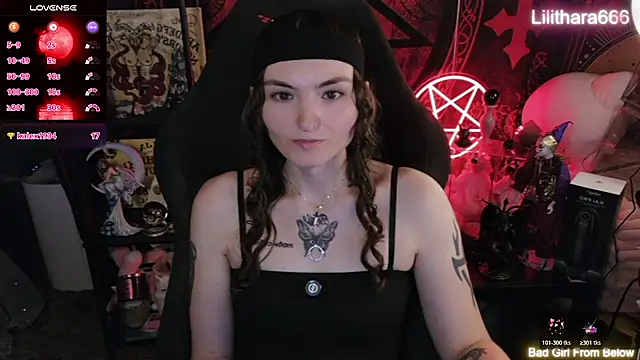 Lilithara666 Show in webcam