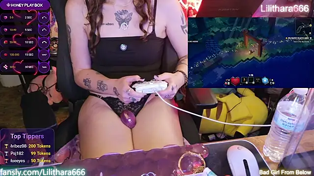 Lilithara666's Webcam Show