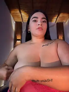 elizaferrer_'s Webcam Show