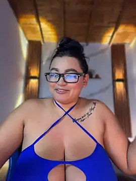 elizaferrer_ Adlı Modelin Canlı XXX Sohbeti