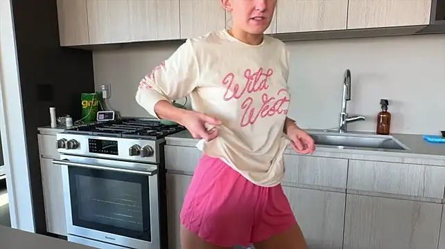 Graciemae_baexx's Webcam Show