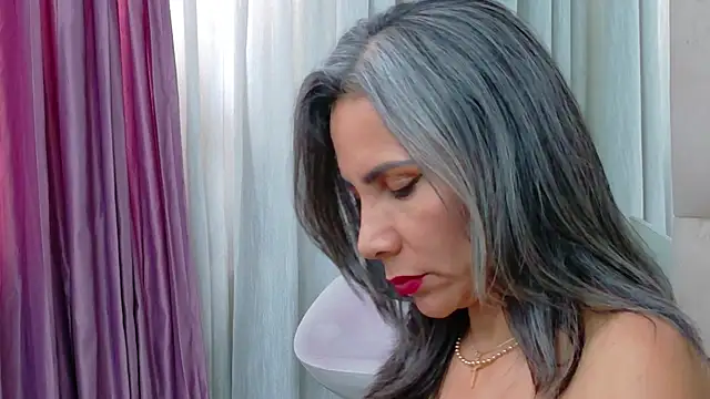 Show de AmandaMartinez_ na webcam