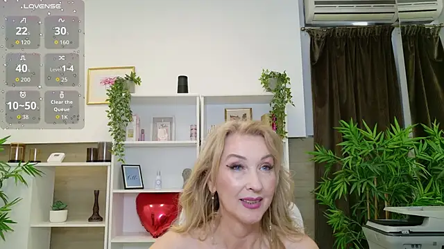دردشة LadyLeea الجنسية المباشرة