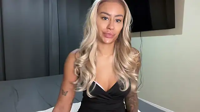 CoCo-Queen Webcamshow
