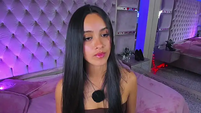 XXX chat uživo modela Harii_02