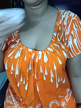 EeshaQueen's Live XXX Chat