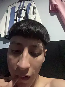 Stiven_017 webkamerás műsora