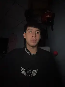 Stiven_017 Adlı Modelin Web Kamerası Şovu