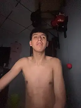 Show modela Stiven_017 na web-kameri