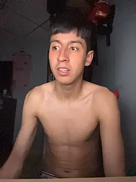 Stiven_017's Webcam Show