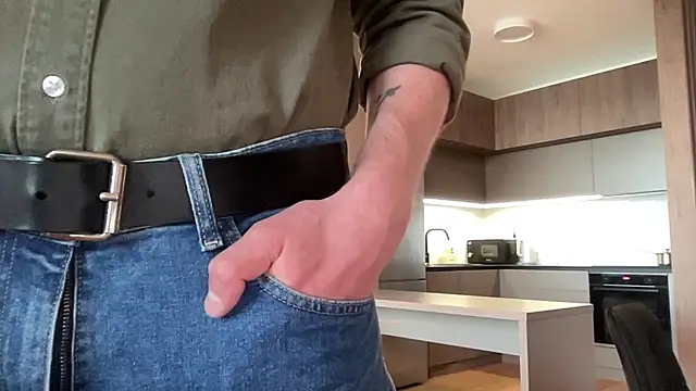 cute_mark Show in webcam