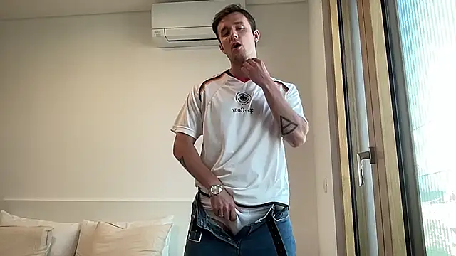 cute_mark 在線直播表演