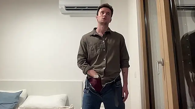 cute_mark: διαδικτυακό σόου στην κάμερα