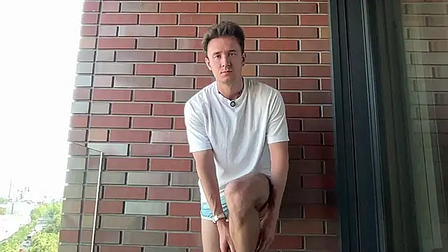 cute_mark Show in webcam