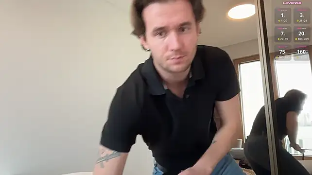 cute_mark Show in webcam