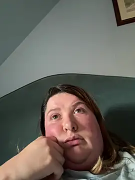 BBW_GoddessK Chat XXX in diretta