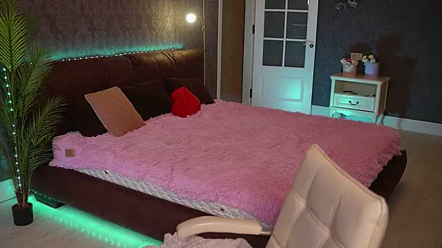 DinaCandy Chat XXX live