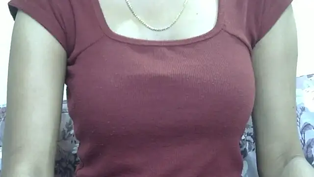 Chat +18 de _Fluffy_Telugu_ ao vivo