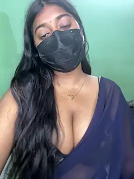 Ishaani_0 Show in webcam