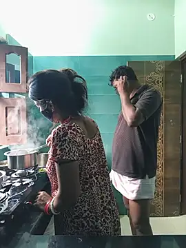 Wildbcouple-8080's Webcam Show