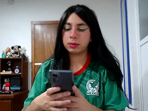Yasmin_Paez99 webcam show