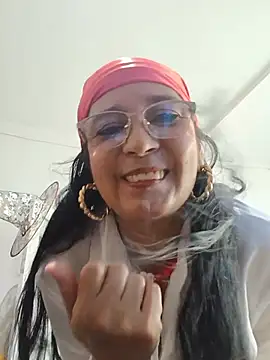 AnnaArela's Webcam Show