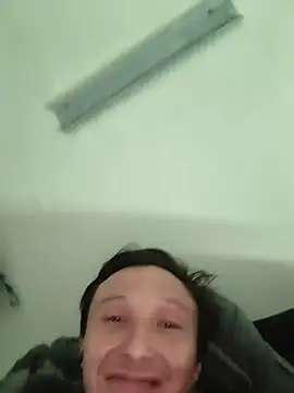 dxddymxn Show in webcam