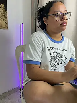Chat +18 de angela_angels_ ao vivo