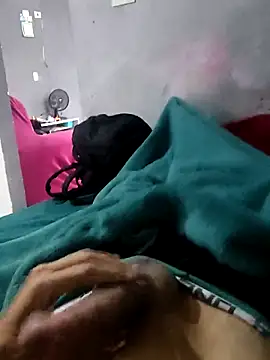 Juliano69xvのウェブカメラショー