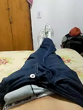 Juliano69xv Adlı Modelin Web Kamerası Şovu