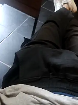 Juliano69xvのウェブカメラショー