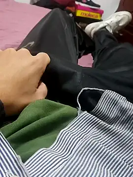 Juliano69xv Adlı Modelin Web Kamerası Şovu