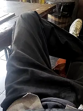 Show modela Juliano69xv na web-kameri