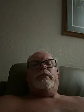 wildrocket02 Show in webcam