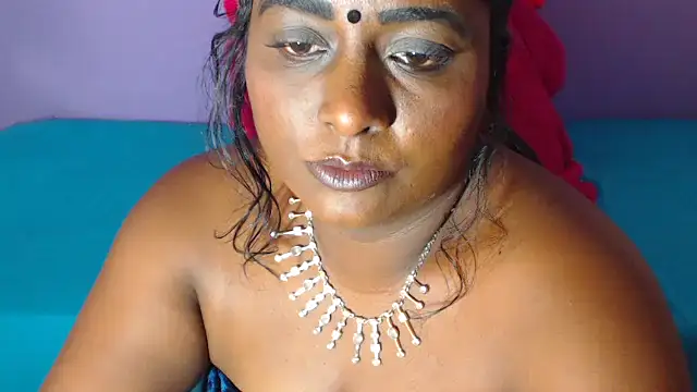 INDIANSIN2 live XXX chat
