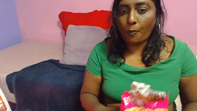 INDIANSIN2 Live XXX-Chat