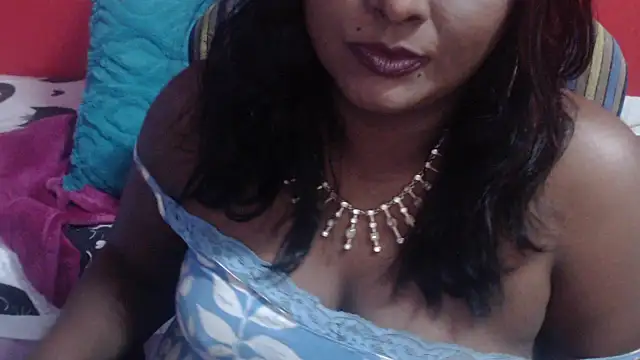 INDIANSIN2's Live XXX Chat