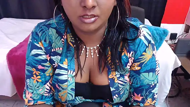 INDIANSIN2's Live XXX Chat
