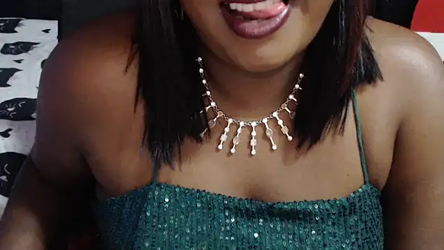 INDIANSIN2's Live XXX Chat