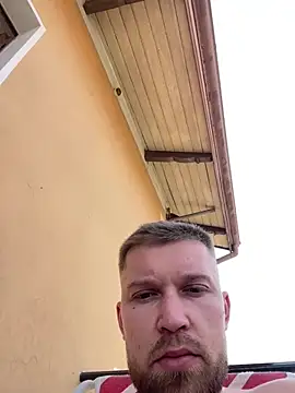 ghsdfhsf's Webcam Show